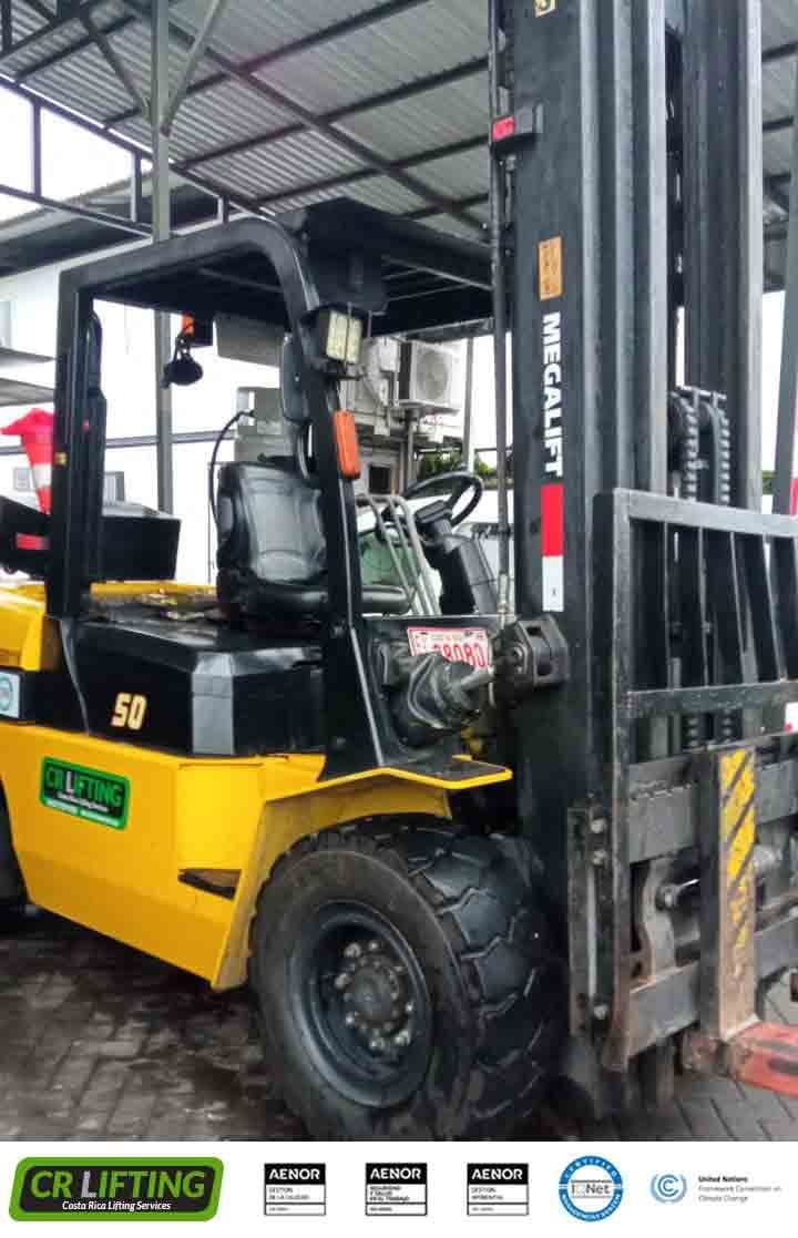 ¡Contamos con diferentes tipos de maquinaria para alquilar!