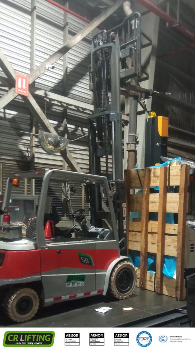 ¡Montacargas eléctrico de 5 tons, en bodega!