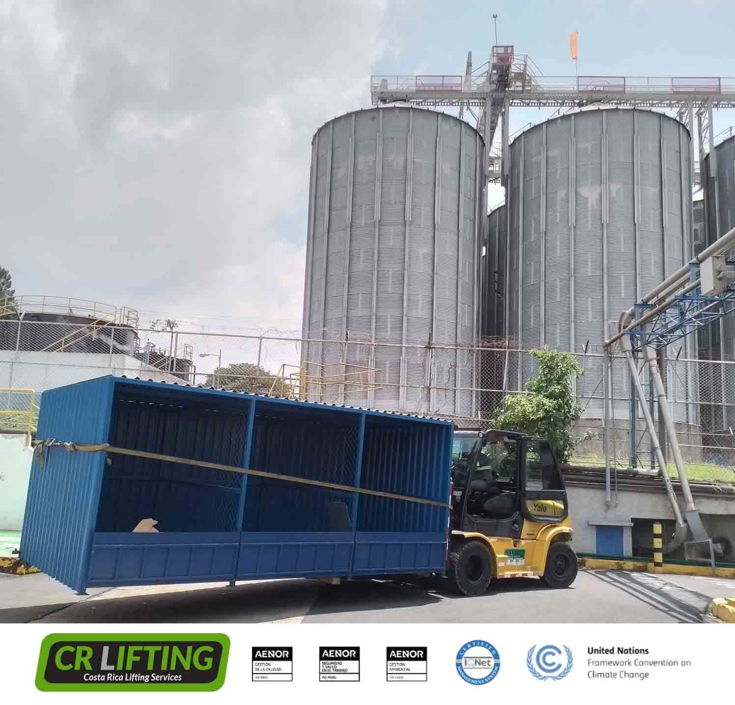 ¡Movimientos con montacargas 7 tons!
